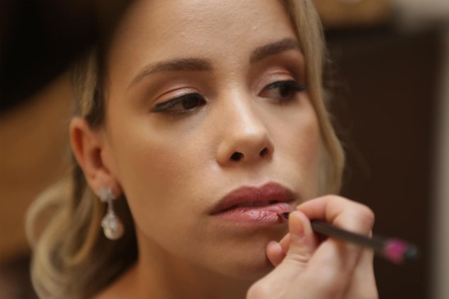 Como deve ser a maquiagem e o cabelo para o ensaio gestante